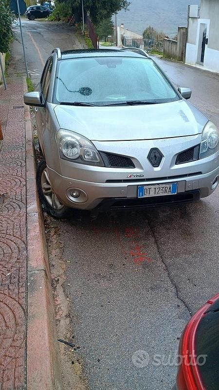 Usata Renault Koleos 150 CV (110 kW) 2008 Grigio SUV