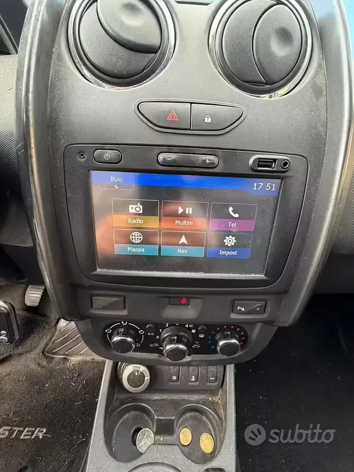 Usata Dacia Duster 109 CV (80 kW) 2016 Grigio SUV