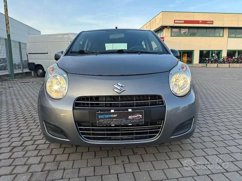 Usata Suzuki Alto GL 68 CV (50 kW) 2014 Grigio Utilitaria