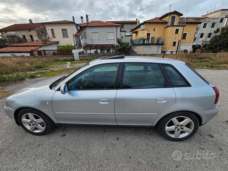 Usata Audi A3 Ambiente 150 CV (110 kW) 2000 Grigio Utilitaria