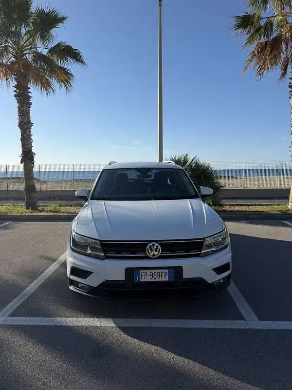 Usata VW Tiguan Business 116 CV (85 kW) 2018 Bianco SUV