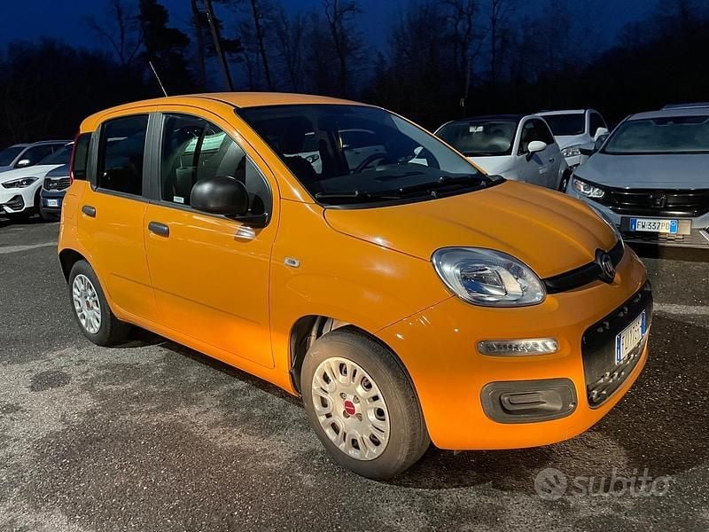 Usata Fiat Panda 69 CV (50 kW) 2017 Arancione Utilitaria