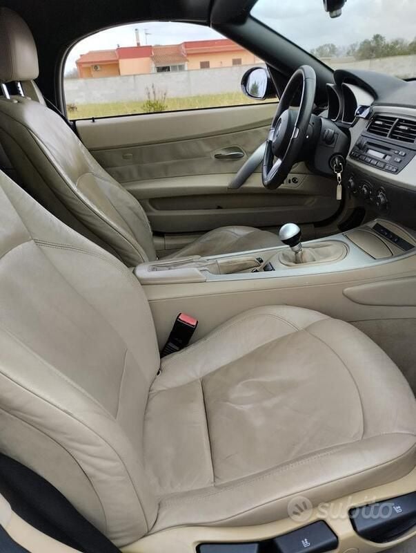 Usata BMW Z4 170 CV (125 kW) 2005 Nero Cabrio