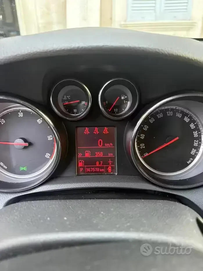 Usata Opel Mokka 2015 Bianco SUV