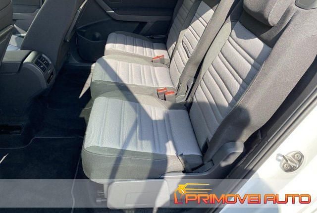 Usata VW Touran Executive 122 CV (89 kW) 2023 Bianco Monovolume