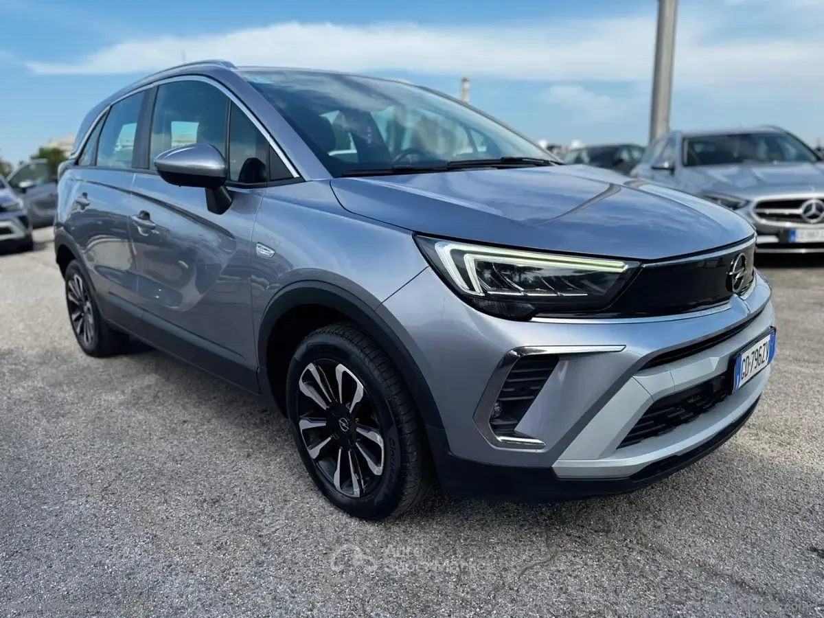 Usata Opel Crossland X S 110 CV (80 kW) 2021 Gray SUV