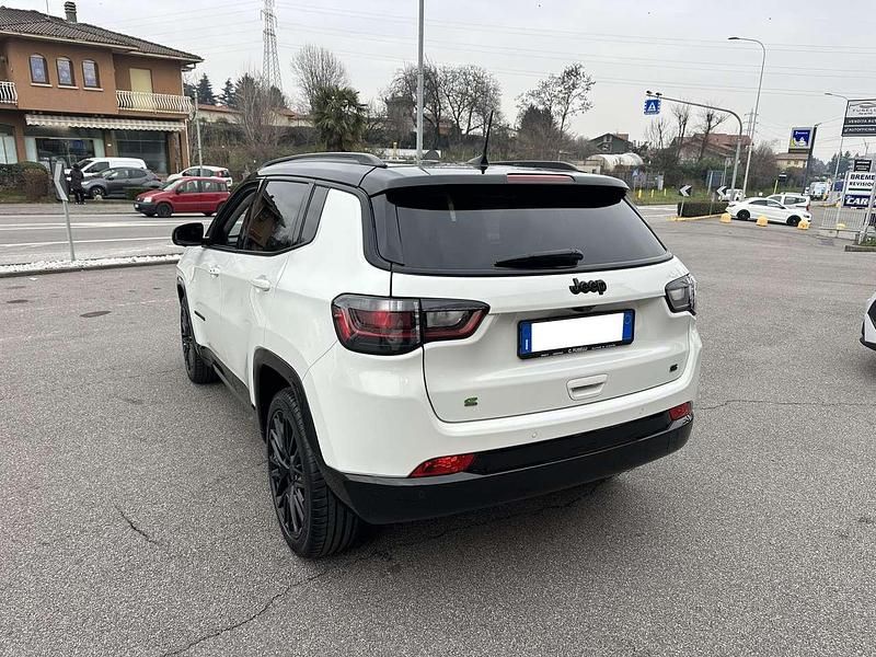 Usata Jeep Compass Summit 131 CV (96 kW) 2024 Bianco SUV