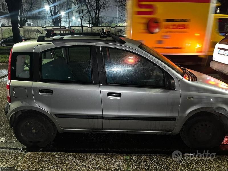 Usata Fiat Panda 2004 Grigio Utilitaria