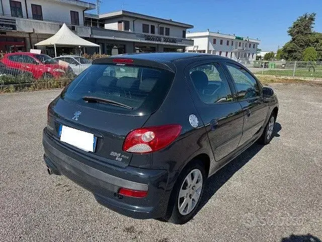 Usata Peugeot 206 57 CV (41 kW) 2010 Grigio Berlina