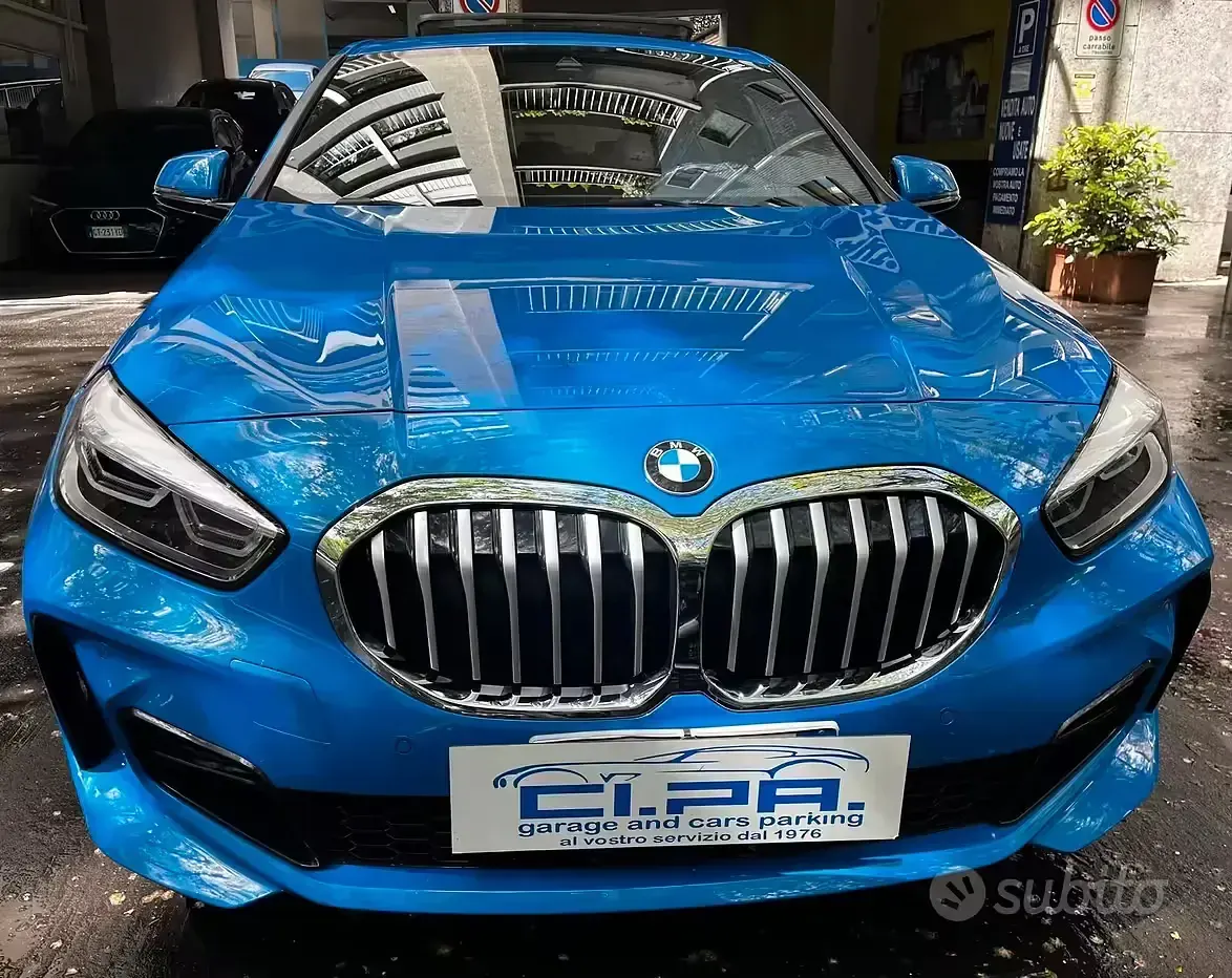 Usata BMW 120 M Sport 178 CV (130 kW) 2022 Blu Utilitaria