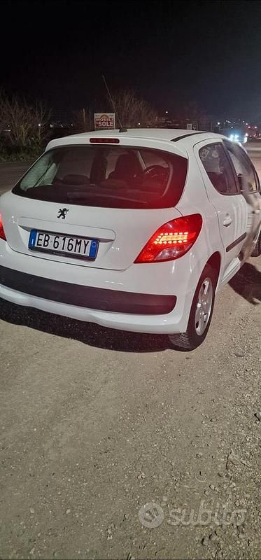 Usata Peugeot 207 2010