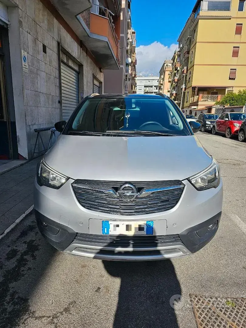Usata Opel Crossland X 81 CV (59 kW) 2018 Grigio SUV