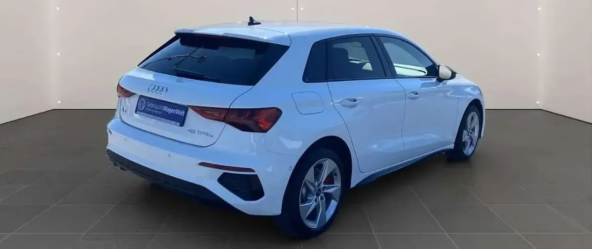 Usata Audi A3 Ambiente 150 CV (110 kW) 2022 Bianco Berlina