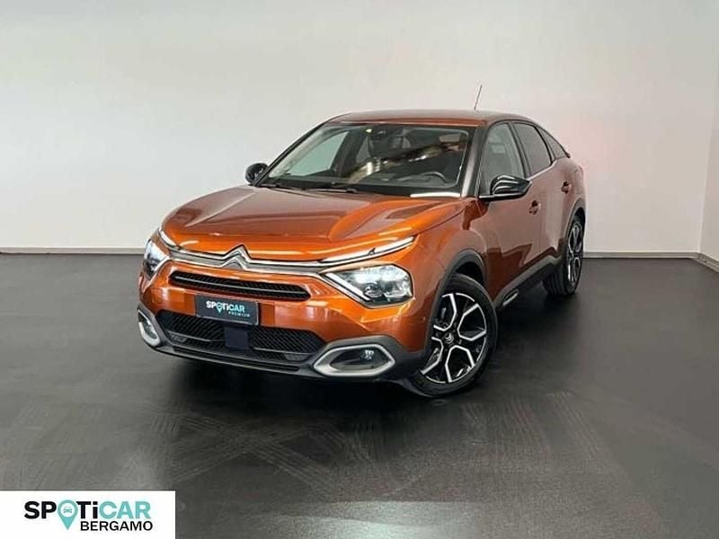 Usata Citroën e-C4 Shine 100 kW (136 CV) 2021 Arancione Berlina