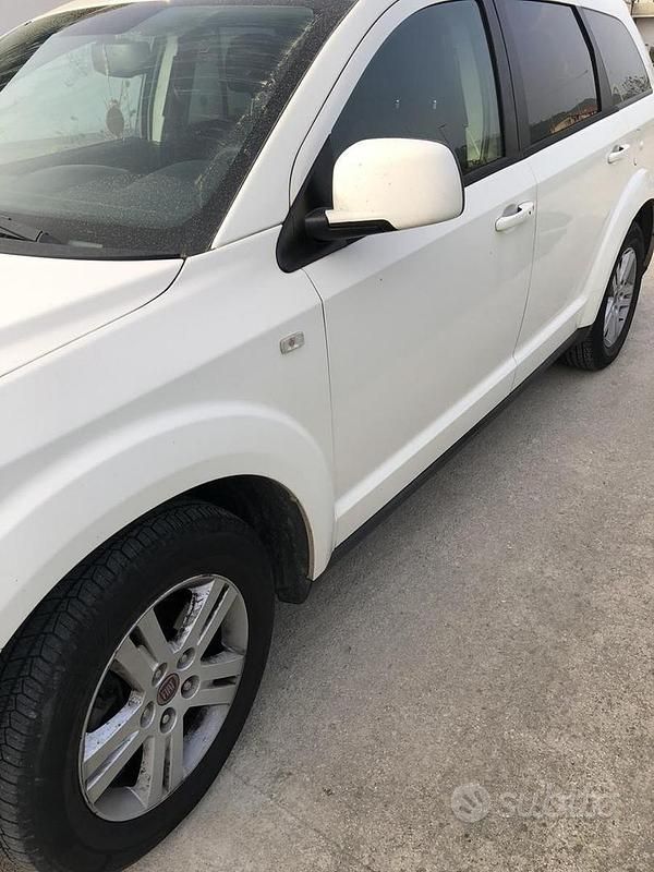 Usata Fiat Freemont 170 CV (125 kW) 2013 Bianco SUV