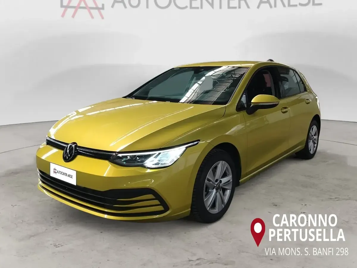 Usata VW Golf VIII Life 116 CV (85 kW) 2021 Berlina