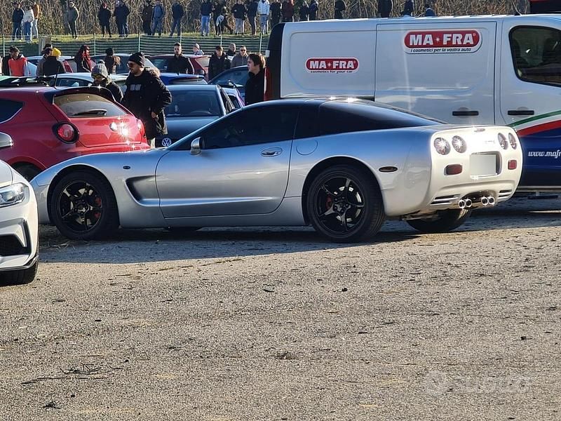 Usata Corvette C5 400 CV (294 kW) 2001 Grigio Cabrio