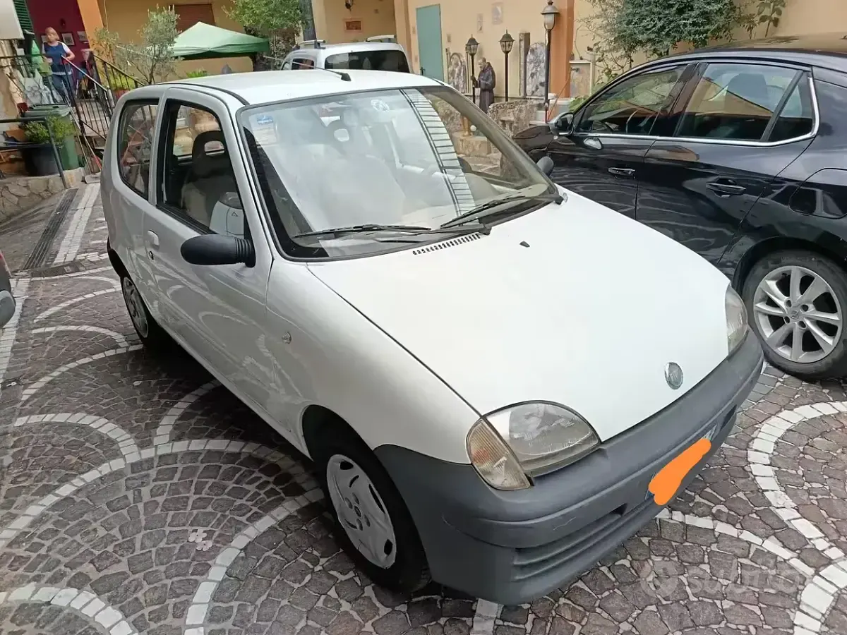 Usata Fiat 600 54 CV (39 kW) 2005 Utilitaria