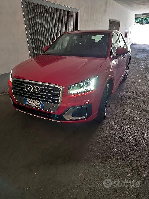 Usata Audi Q2 Admired 116 CV (85 kW) 2020 Rosso SUV