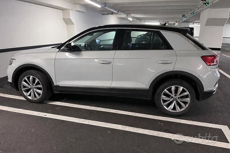 Usata VW T-Roc 110 CV (80 kW) 2021 Bianco SUV