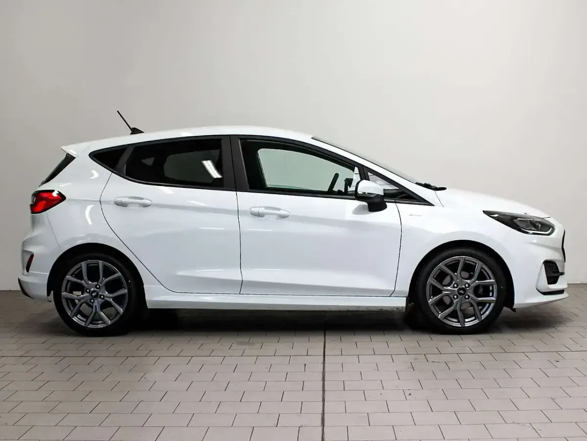 Usata Ford Fiesta ST-Line 125 CV (91 kW) 2024 Bianco Berlina