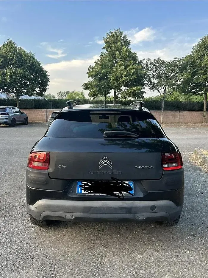 Usata Citroën C4 99 CV (72 kW) 2015 Nero Station wagon