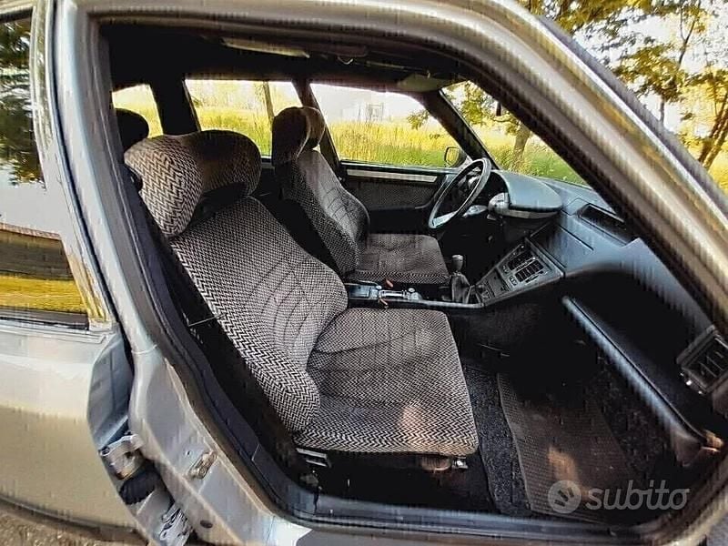Usata Citroën CX 134 CV (98 kW) 1985 Grigio Berlina