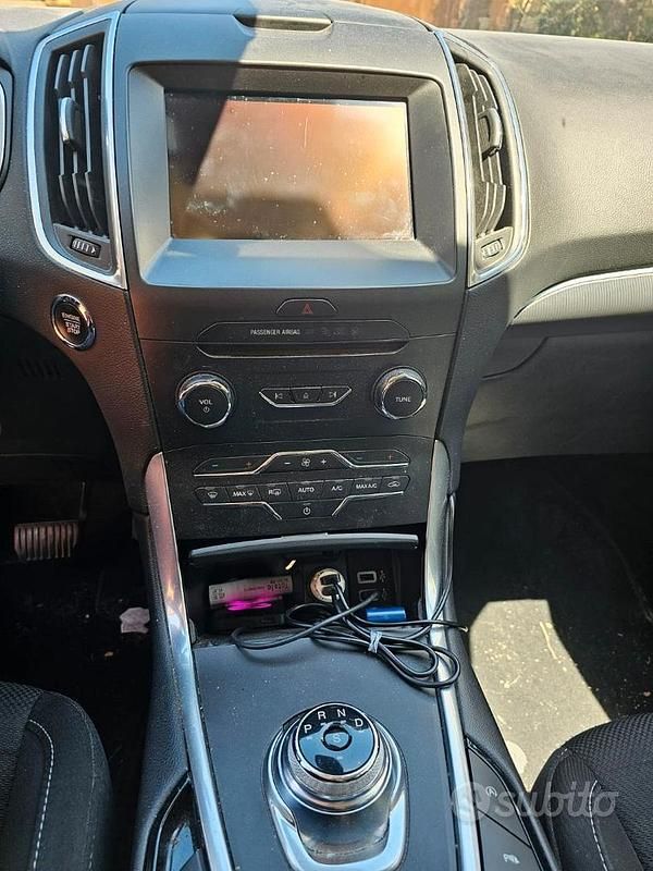 Usata Ford S-MAX Business Edition 150 CV (110 kW) 2018 Monovolume