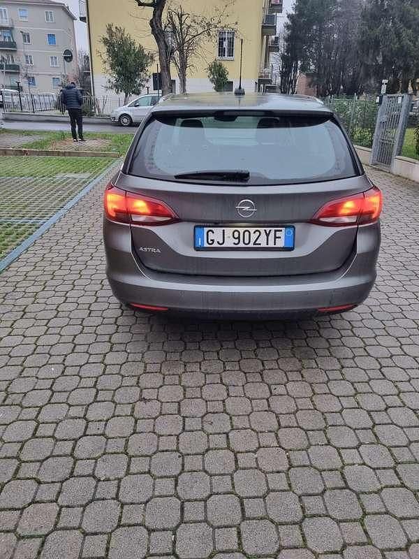 Usata Opel Astra Business 136 CV (100 kW) 2020 Station wagon