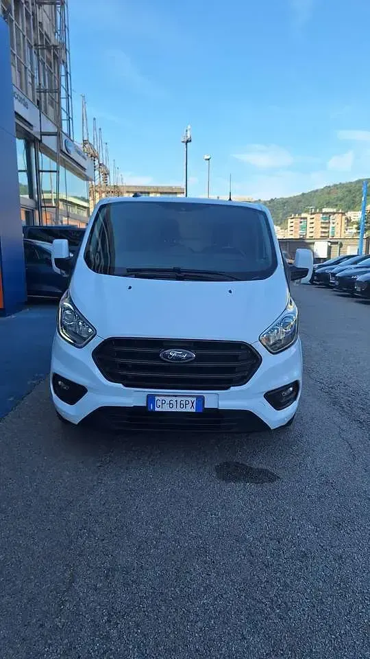 Usata Ford Transit Custom Trend 131 CV (96 kW) 2023 Bianco Furgone