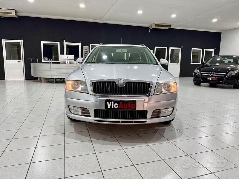 Usata Skoda Octavia Elegance 140 CV (102 kW) 2009 Grigio Station wagon