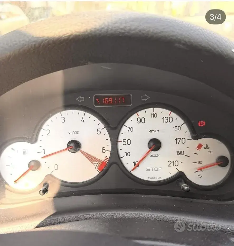 Usata Peugeot 206 88 CV (64 kW) 2006 Grigio Berlina