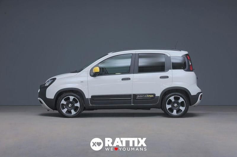 Usata Fiat Panda Cross Cross 70 CV (51 kW) 2025 White solid paint Utilitaria