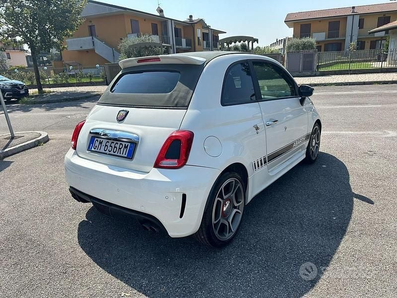 Usata Abarth 595 140 CV (102 kW) 2012 Bianco Cabrio