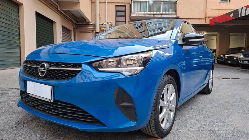 Blu Usata 2023 Opel Blitz Edition Tre volumi | 11.300 € - Immagine 1/4