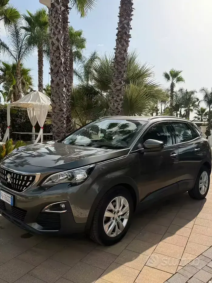 Usata Peugeot 3008 Active 131 CV (96 kW) 2019 Nero SUV
