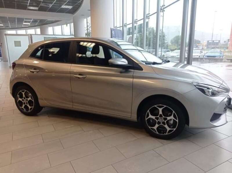 Usata MG MG3 Comfort 102 CV (75 kW) 2024 Alluminuim pastello Utilitaria