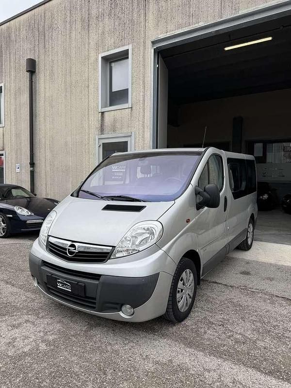 Usata Opel Vivaro 114 CV (83 kW) 2011 Other Monovolume