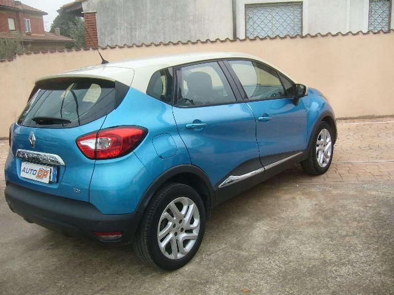 Usata Renault Captur 90 CV (66 kW) 2015 Blu/azzurro SUV