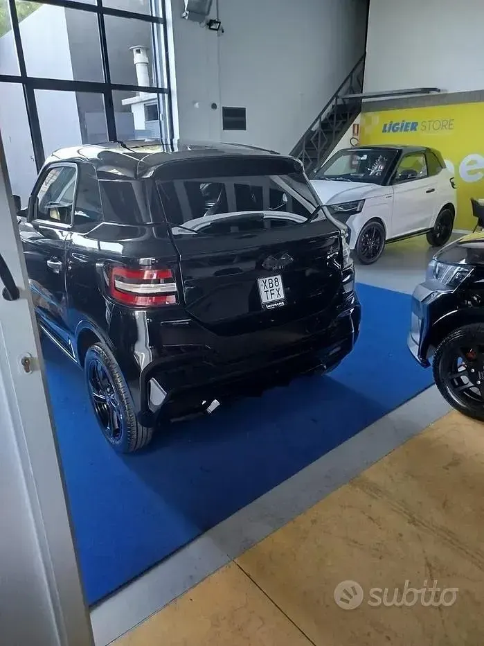 Usata Ligier JS50 5 kW (8 CV) 2025 Nero Utilitaria
