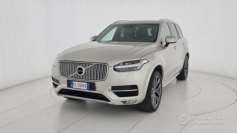 Usata Volvo XC90 Inscription 235 CV (172 kW) 2016 Grigio SUV