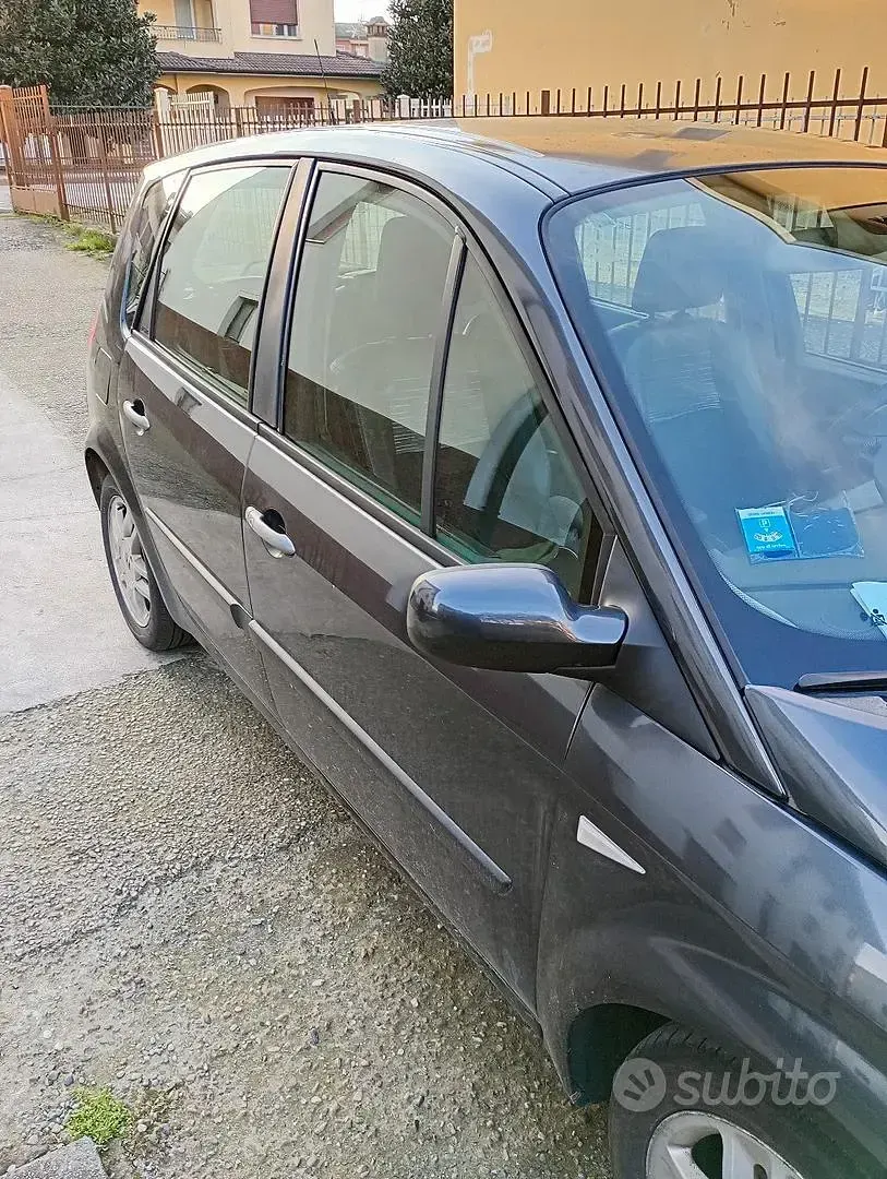 Usata Renault Scenic E-Tech 106 CV (77 kW) 2008 Monovolume