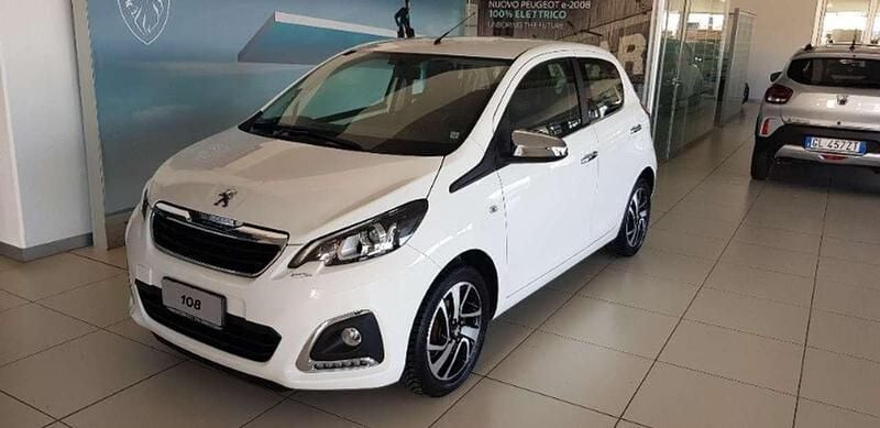 Usata Peugeot 108 Allure 72 CV (52 kW) 2020 Bianco Utilitaria