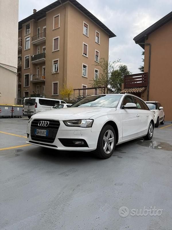 Usata Audi A4 120 CV (88 kW) 2014 Bianco Station wagon