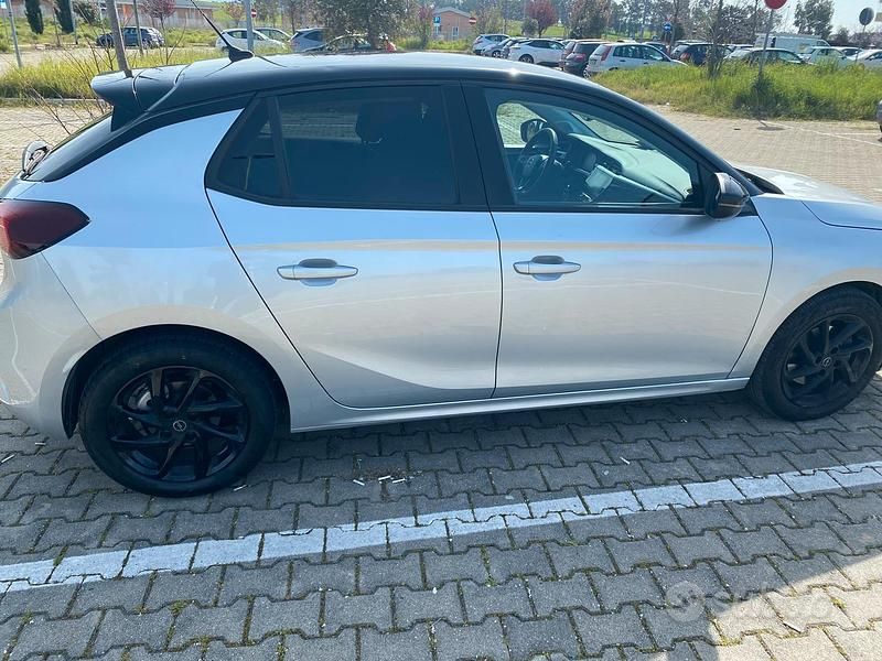 Usata Opel Corsa 102 CV (75 kW) 2023 Berlina
