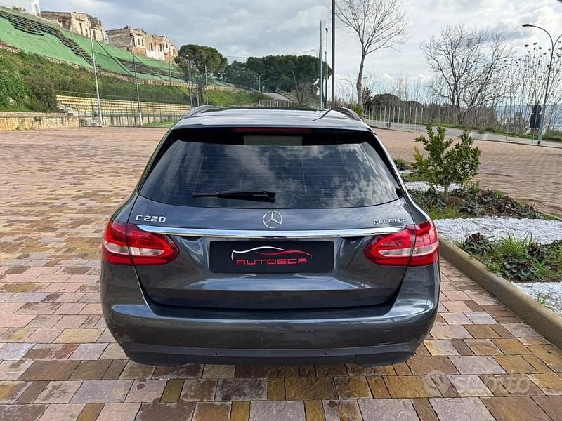 Usata Mercedes C220 Executive 170 CV (125 kW) 2015 Grigio Station wagon