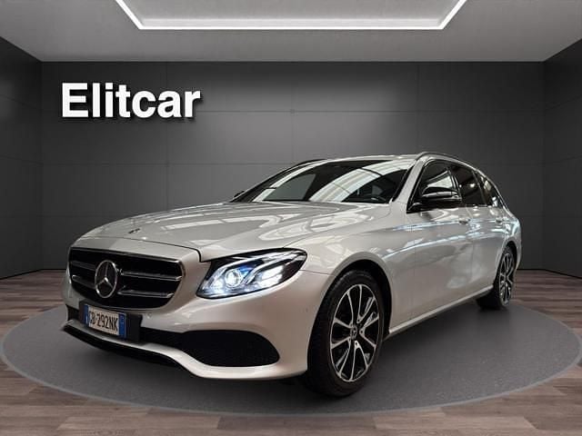 Usata Mercedes E220 Business 194 CV (142 kW) 2019 Argento Station wagon