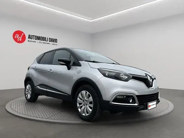 Brugt Renault Captur Zen 90 HK (66 kW) 2016 Sølv SUV
