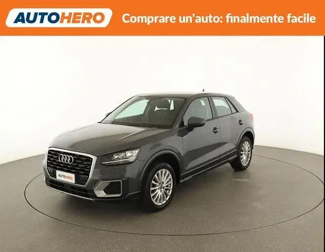 Usata Audi Q2 Design 116 CV (85 kW) 2017 Grigio SUV