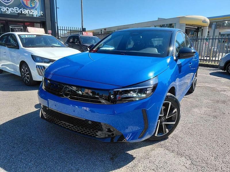 Nuova Opel Corsa S 101 CV (74 kW) 2026 Voltaik blue / tetto nero Utilitaria